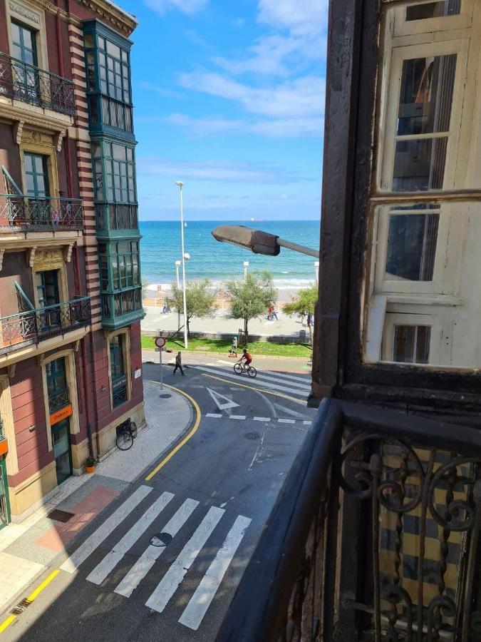 122A - Emblemática vivienda en Playa San Lorenzo Gijón Esterno foto