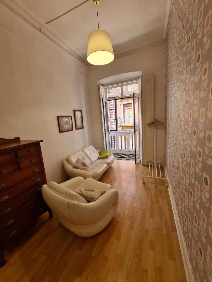 122A - Emblemática vivienda en Playa San Lorenzo Gijón Esterno foto